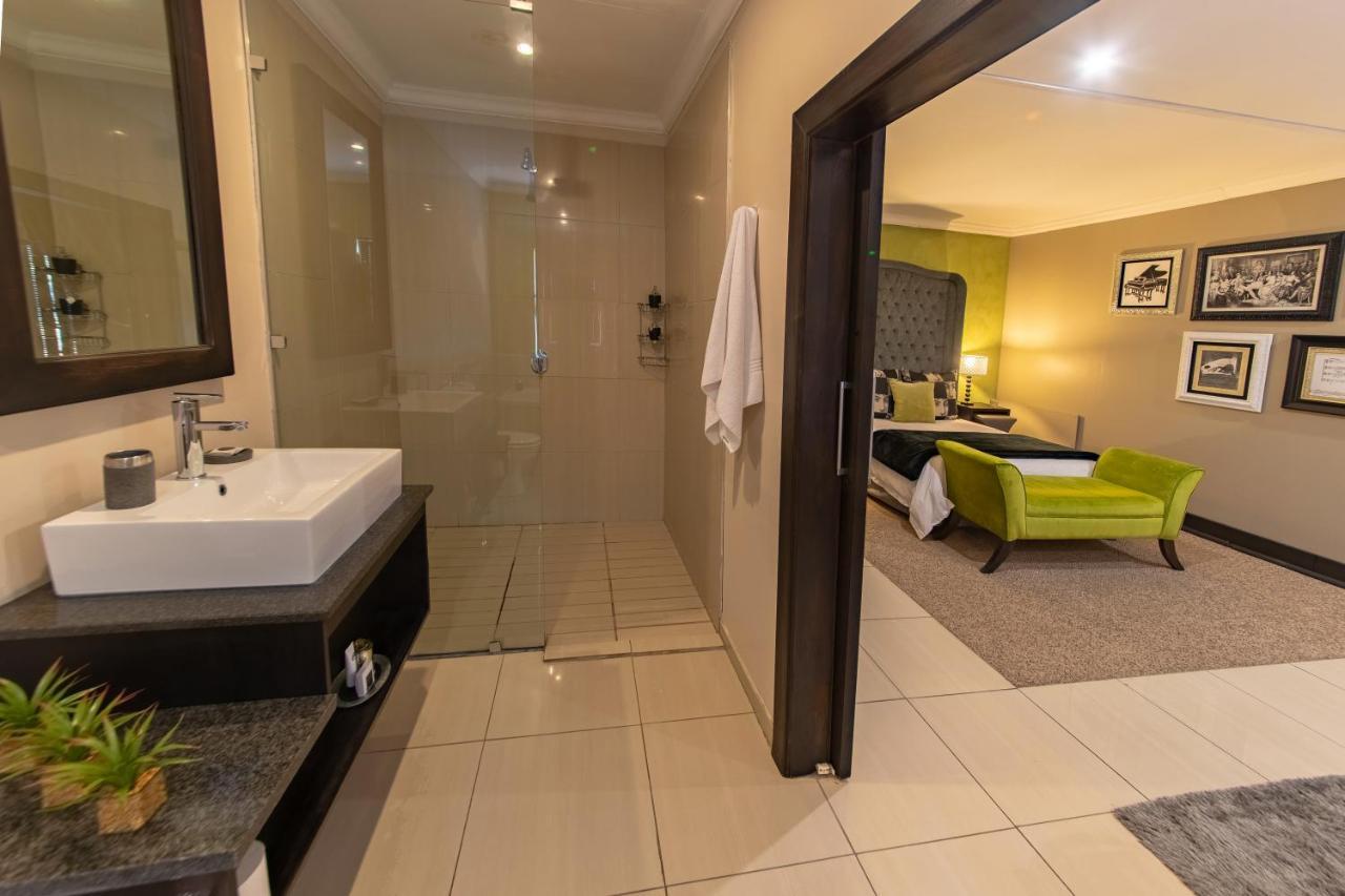 Altissimo Guesthouse Bloemfontein Extérieur photo