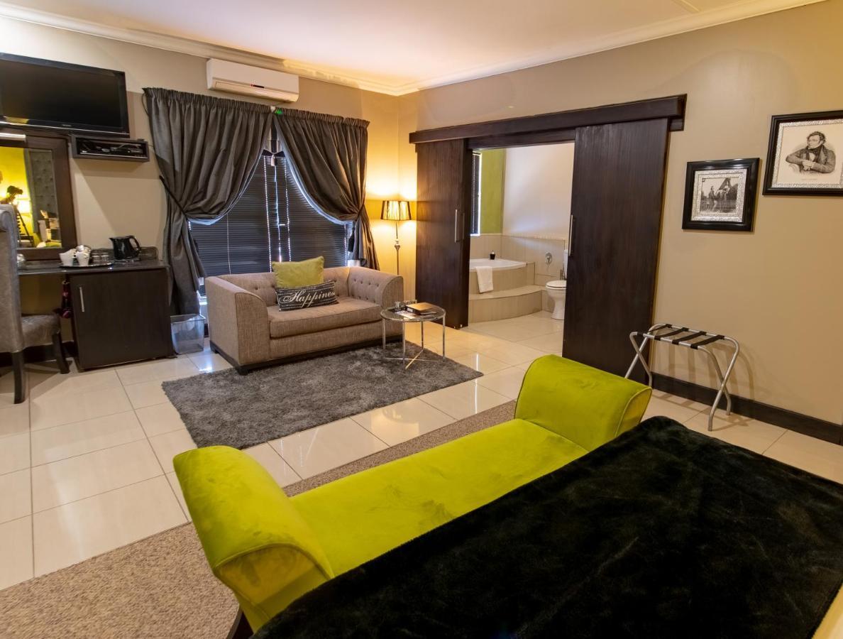 Altissimo Guesthouse Bloemfontein Extérieur photo